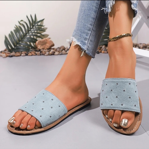 Open Toe Flats Sandals - Picture 4 of 5